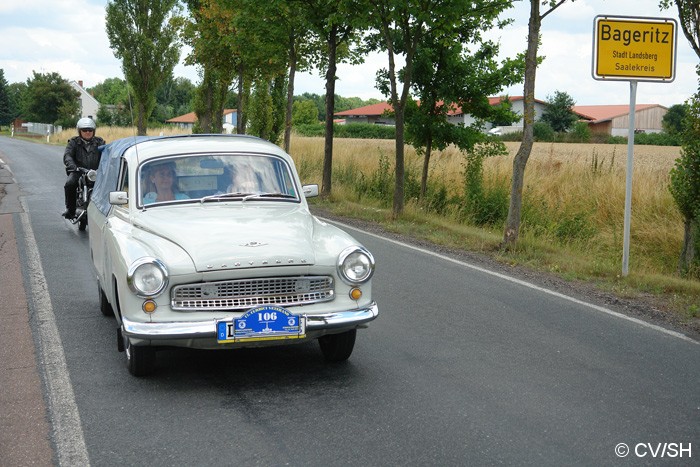 Bild: Ausfahrt zum Etappenziel Merseburg.