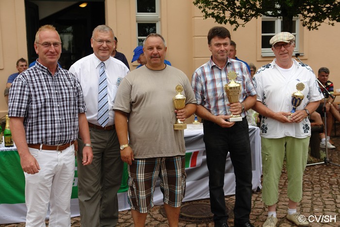 Bild: Platzierungen der Fahrzeugklasse: A7

1. Platz: (5 Strafpunkte) Peter Elsner, Mercedes 190 SL
2. Platz: (53 Strafpunkte) Holger Moosdorf, Opel Rekord
3. Platz: (61 Strafpunkte) Gerhard Porth, Skoda Felicia