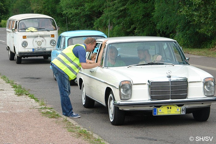 Bild: Eine Sonderprüfung wurde in Bitterfeld abgehalten. Die Teilnehmer musste innerhalb von drei Minuten Fragen beantworten.