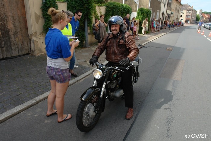 Bild: Sonderprüfung Hupenbrett: Nicht jeder fand den optimalen Kontaktpunkt. Entsprechend wurden Strafpunkte vergeben.
